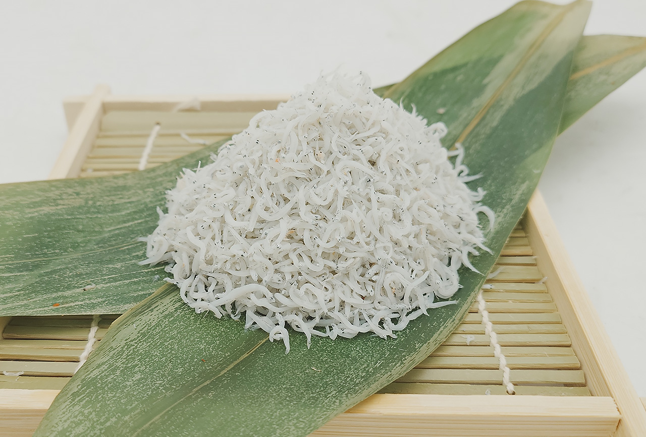 写真：しらす干