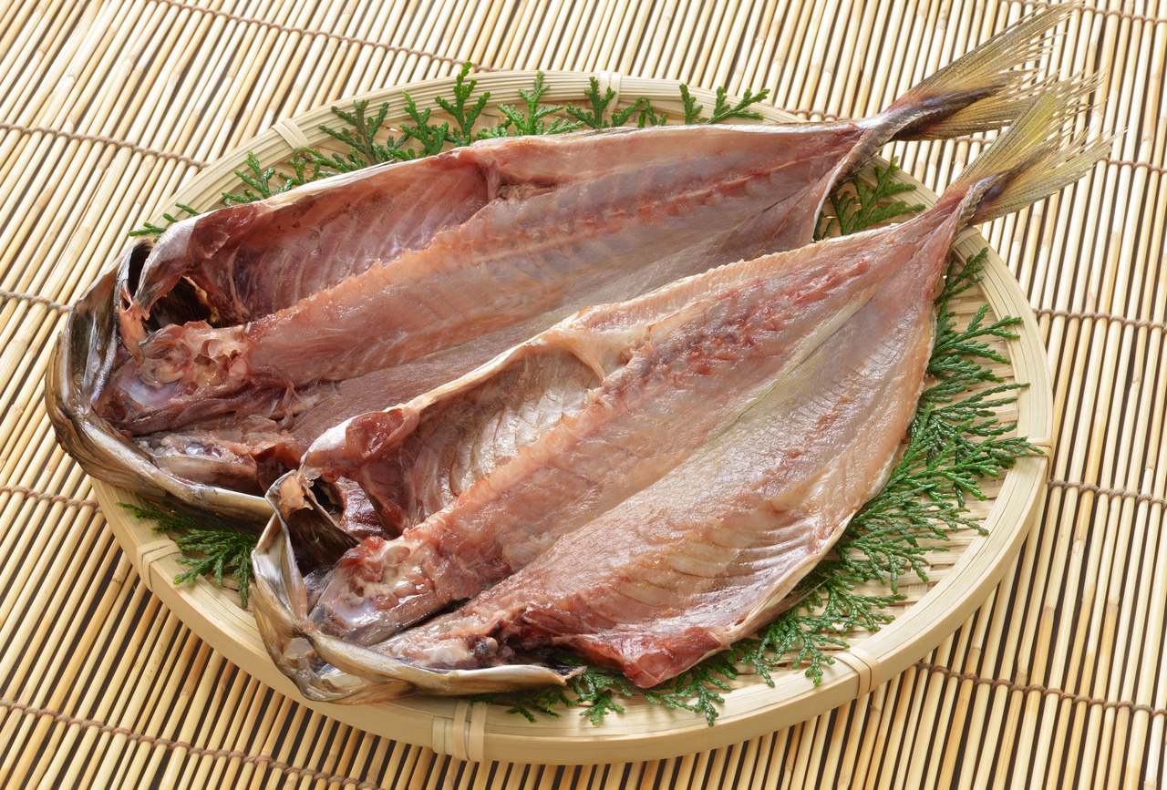 写真：あじの開き